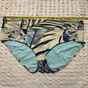 CALIA by Carrie Underwood Tropical Print Bikini Bottom